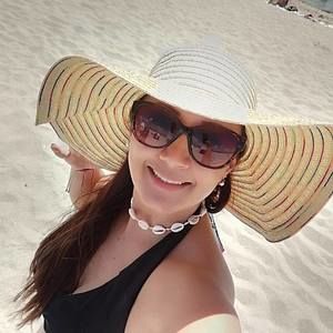 Meet your Posher, Bibiana